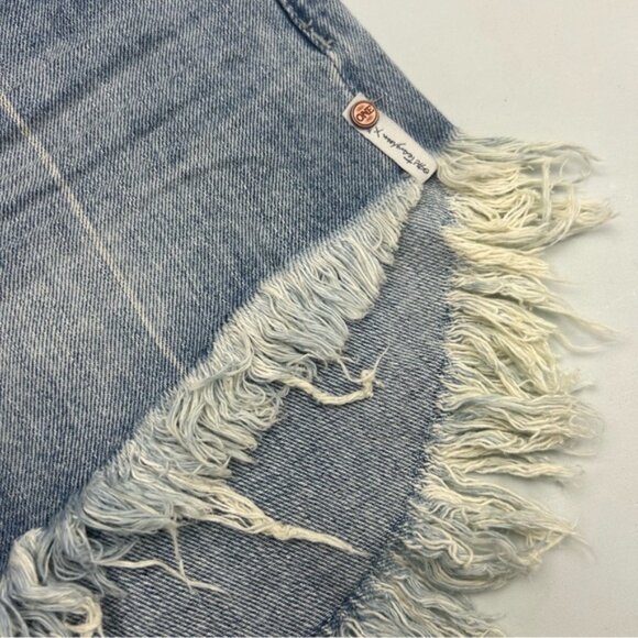 NWT One teaspoon Outlaws Frayed Distressed denim shorts - Picture 15 of 15